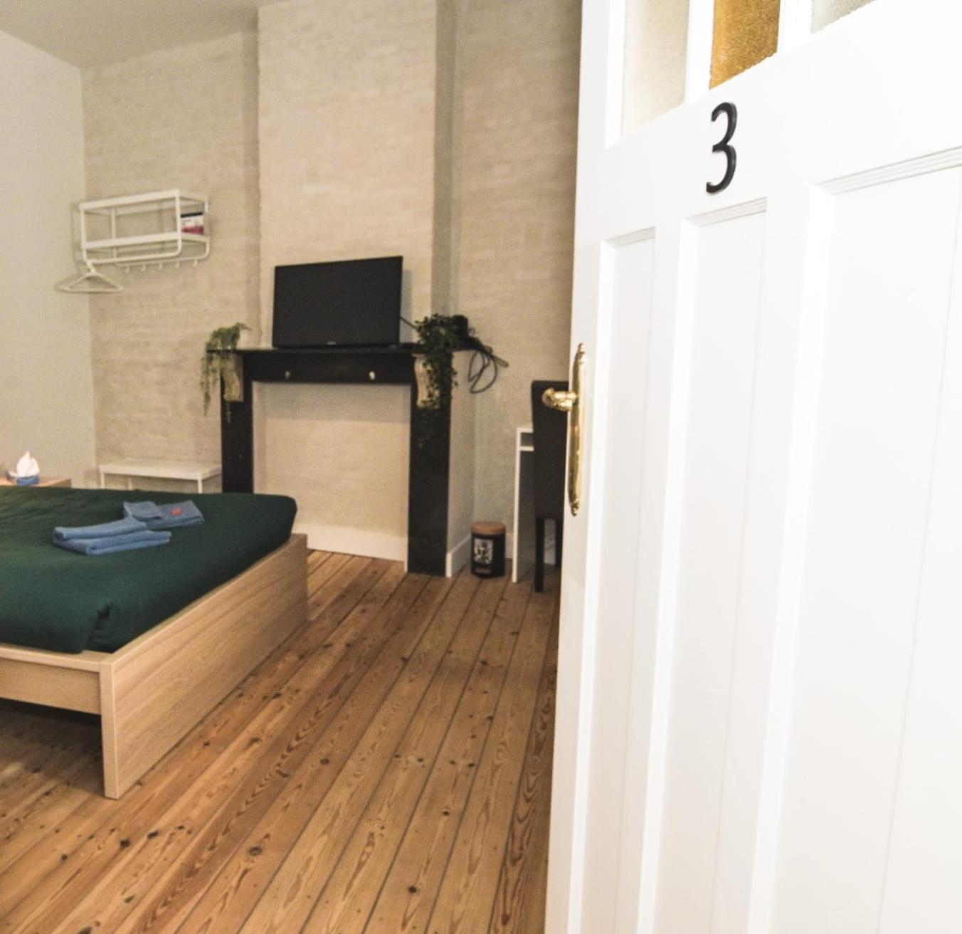Cozy And Confortable Room Near Brussels Central Station Kültér fotó